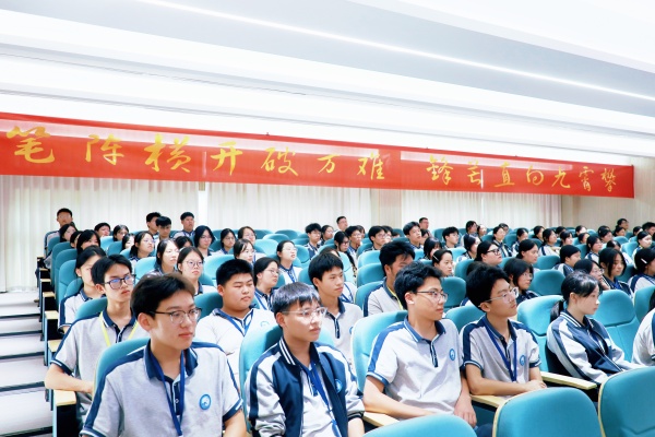 3DBD7EEE-E71F-4AB9-98B5-C7025766DDF6-9529-000001DE6DA9563B.jpg